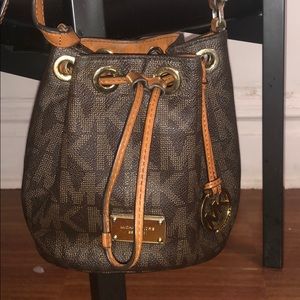Michael Kors small Jules crossbody